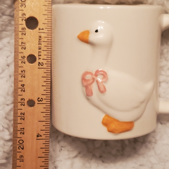 Vintage OTAGIRI 3D GOOSE DUCK Pink Bow 8oz MUG Embossed Stoneware Cottagecore - Picture 6 of 7